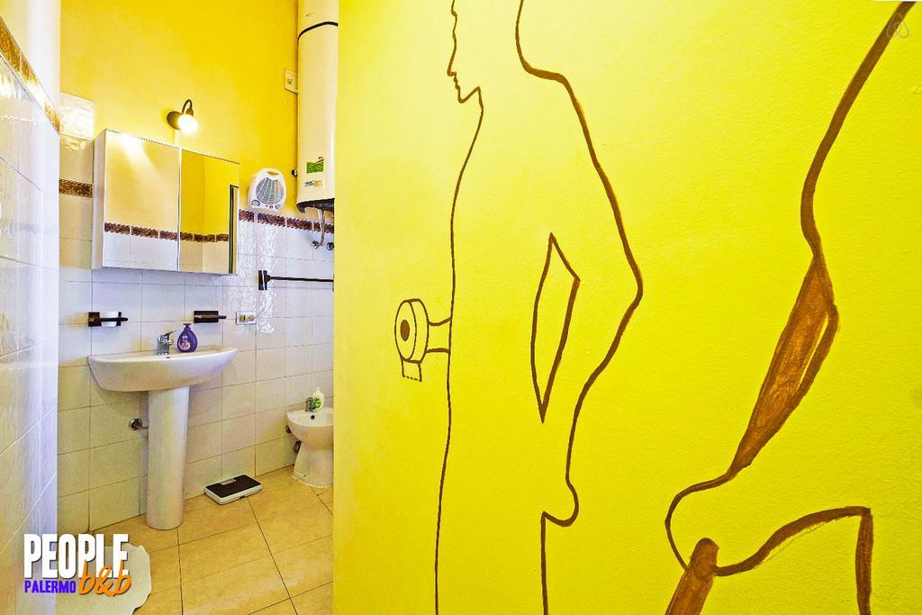 باليرمو People B&B الغرفة الصورة