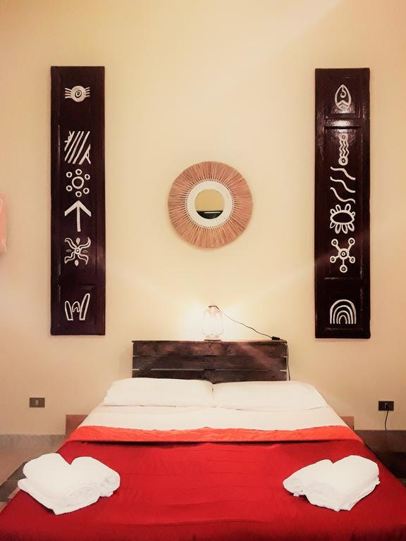 باليرمو People B&B الغرفة الصورة
